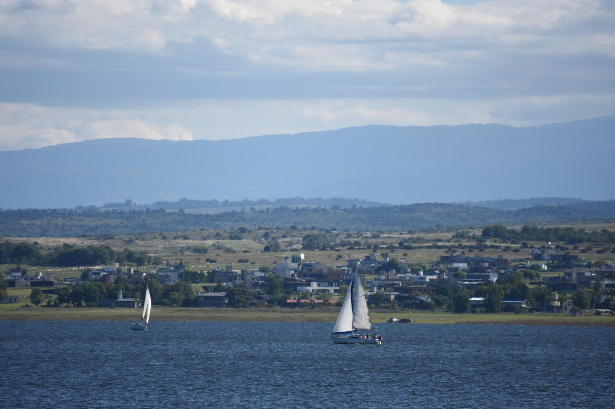 Peperina Lago Los Molinos Villa Ciudad de America Eksteriør billede